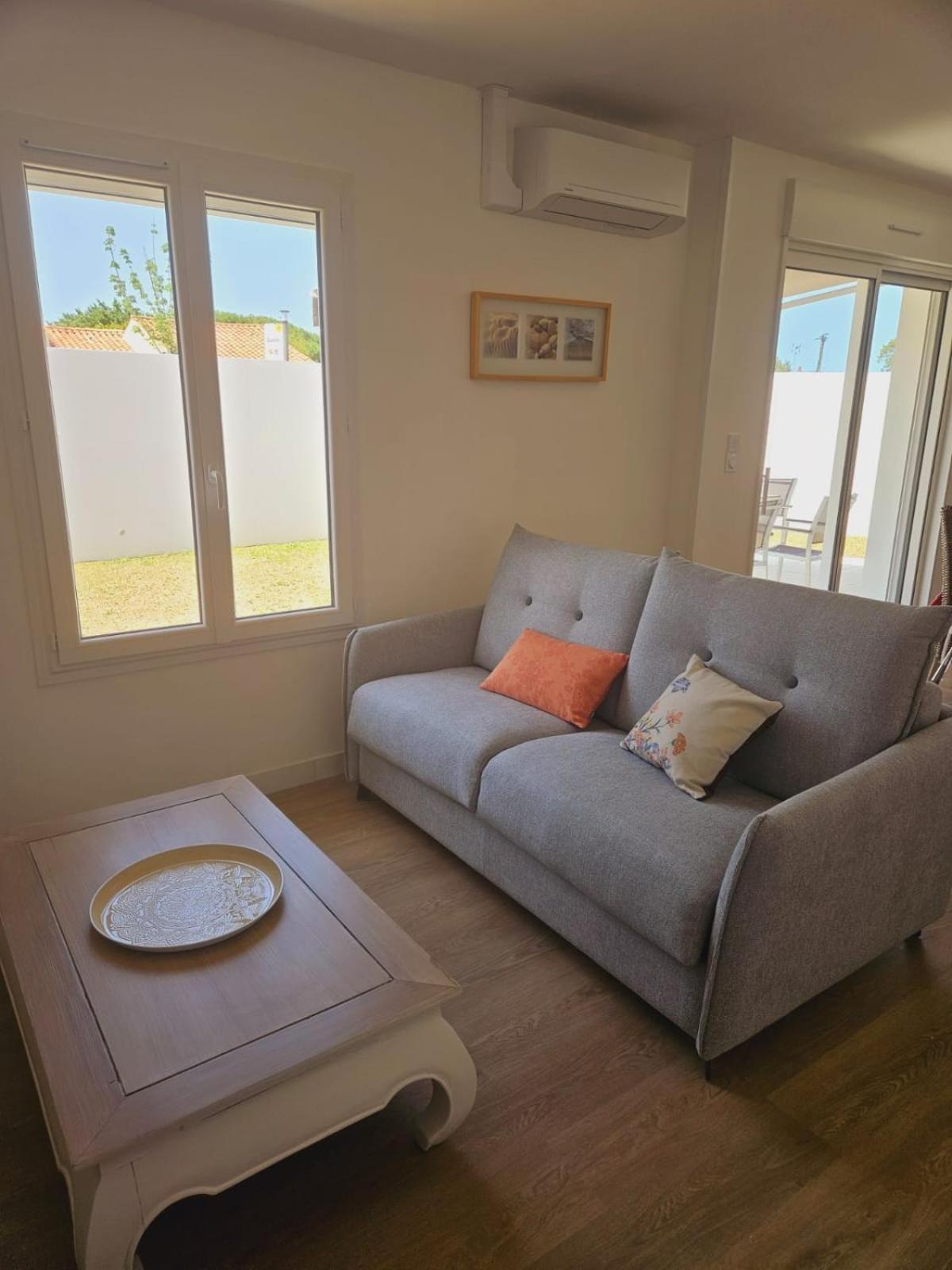 Maison De Vacances Entiere A 10 Mn De La Rochelle Dompierre-sur-Mer Exterior foto