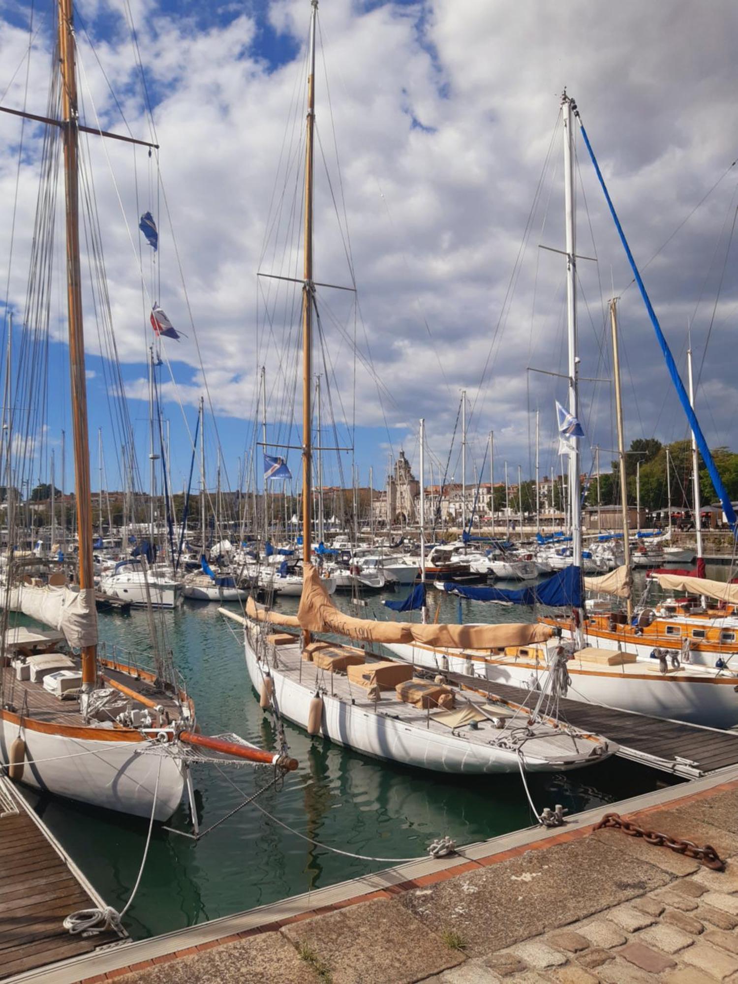 Maison De Vacances Entiere A 10 Mn De La Rochelle Dompierre-sur-Mer Exterior foto
