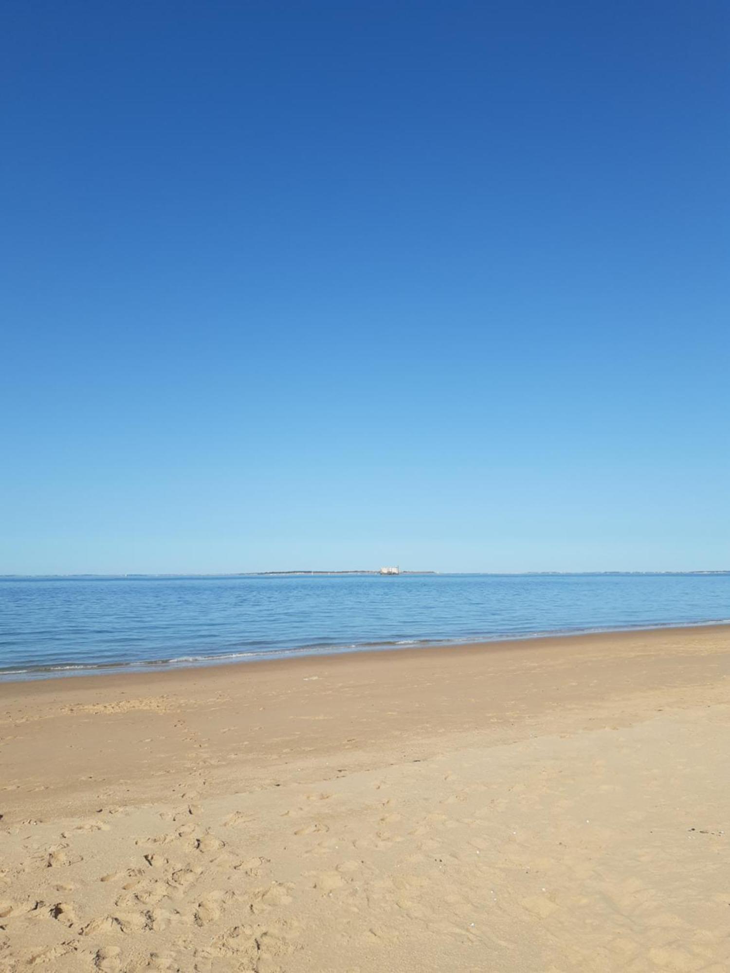 Maison De Vacances Entiere A 10 Mn De La Rochelle Dompierre-sur-Mer Exterior foto